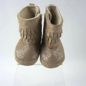 CARTER FRINGED ROSE GOLD CRIB SHOE BOOTS